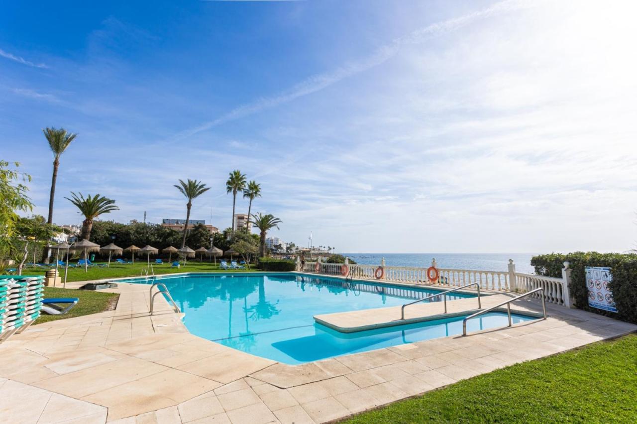 Sitio de Calahonda Holidays2Mijas Costa Lubina Del Sol Frontline Beach, Pool, Terrace, Seaview & Parking מראה חיצוני תמונה