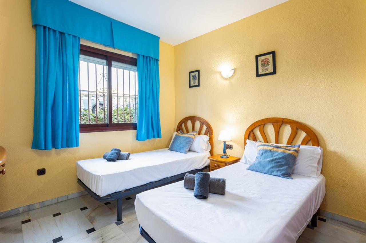 Sitio de Calahonda Holidays2Mijas Costa Lubina Del Sol Frontline Beach, Pool, Terrace, Seaview & Parking מראה חיצוני תמונה