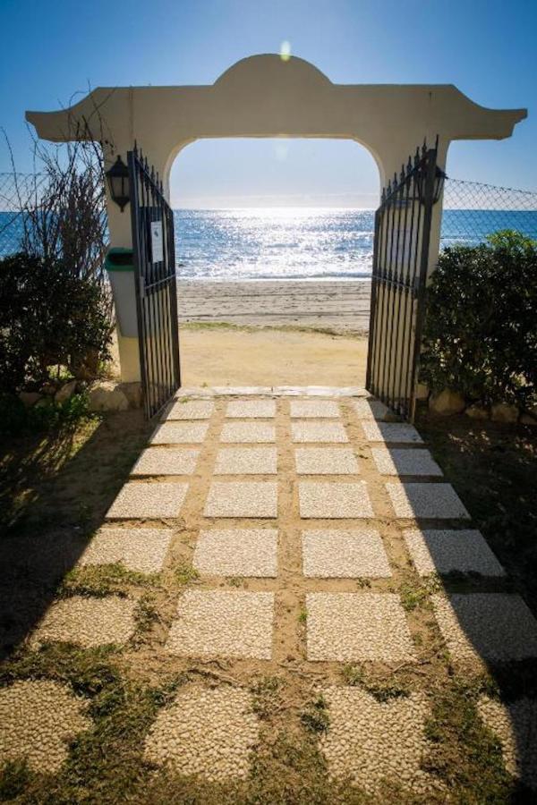 Sitio de Calahonda Holidays2Mijas Costa Lubina Del Sol Frontline Beach, Pool, Terrace, Seaview & Parking מראה חיצוני תמונה